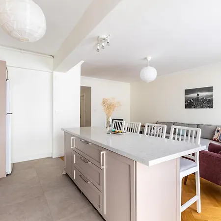 Chic Flat 5 Min To Moda Pier