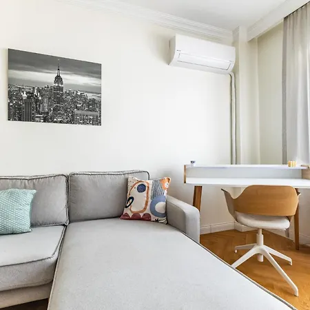 Chic Flat 5 Min To Moda Pier Istanbul